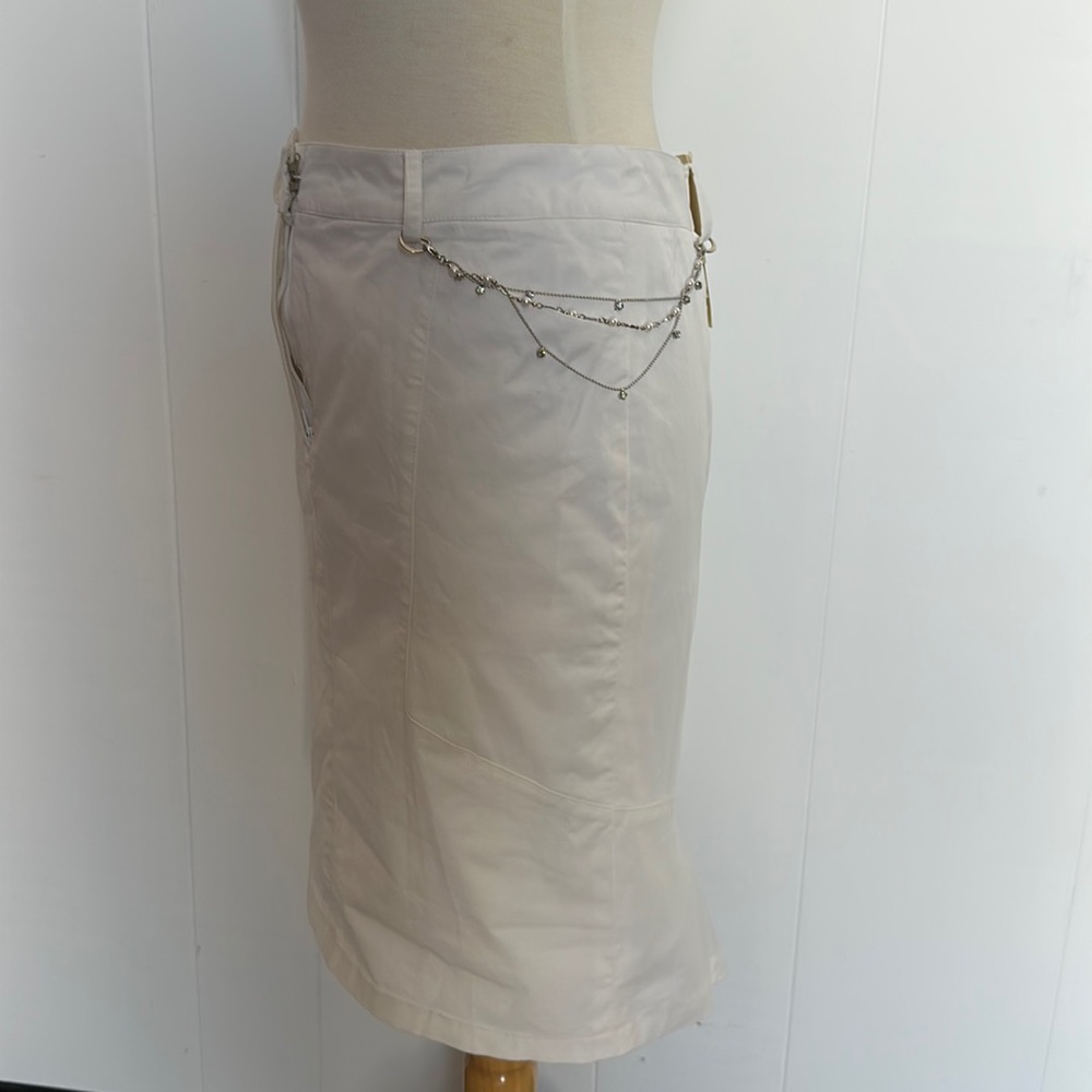 Ginkoo white skirt faux pockets silver crystal chain size 38 NWT